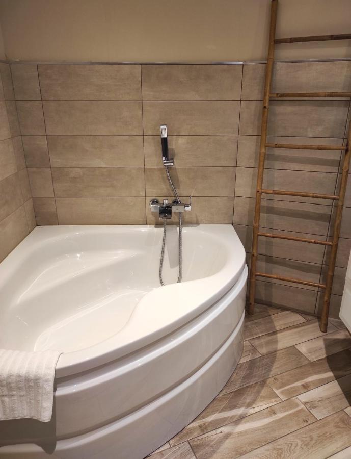 Hotel Calavita Rooftop & Spa San-Martino-di-Lota Zewnętrze zdjęcie